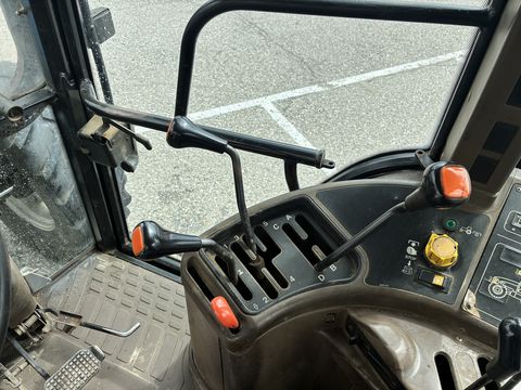 New Holland M 115/8260