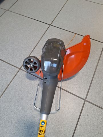 Husqvarna Akku-Trimmer 110 iL Set