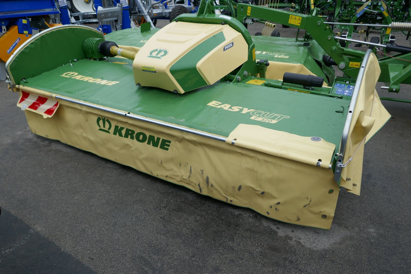 Krone EasyCut F 320 Gen. 4   1