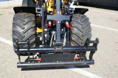 JCB 403
