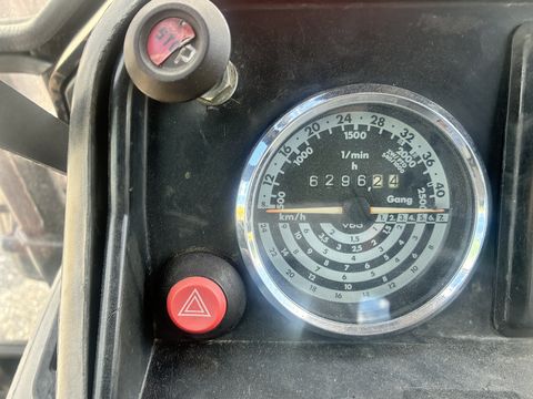 Case IH 833 A