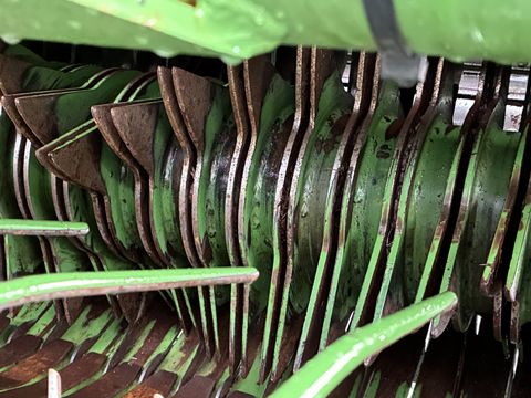 Krone Comprima V 150 XC