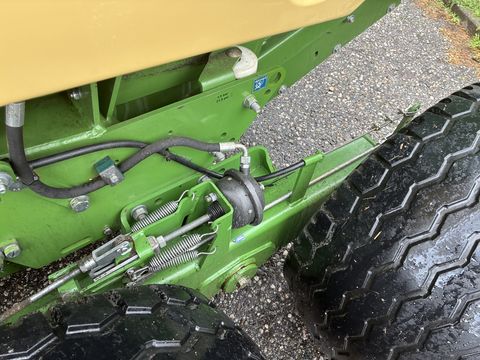 Krone Comprima V 150 XC Plus