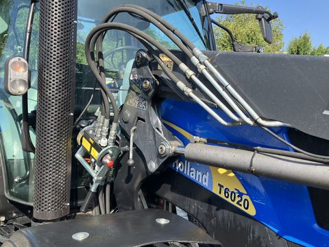 New Holland T6020 Elite