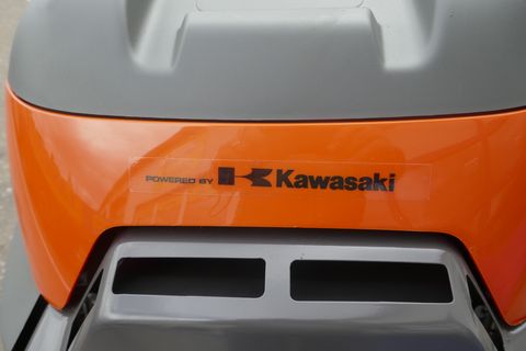 Husqvarna R 420TsX AWD