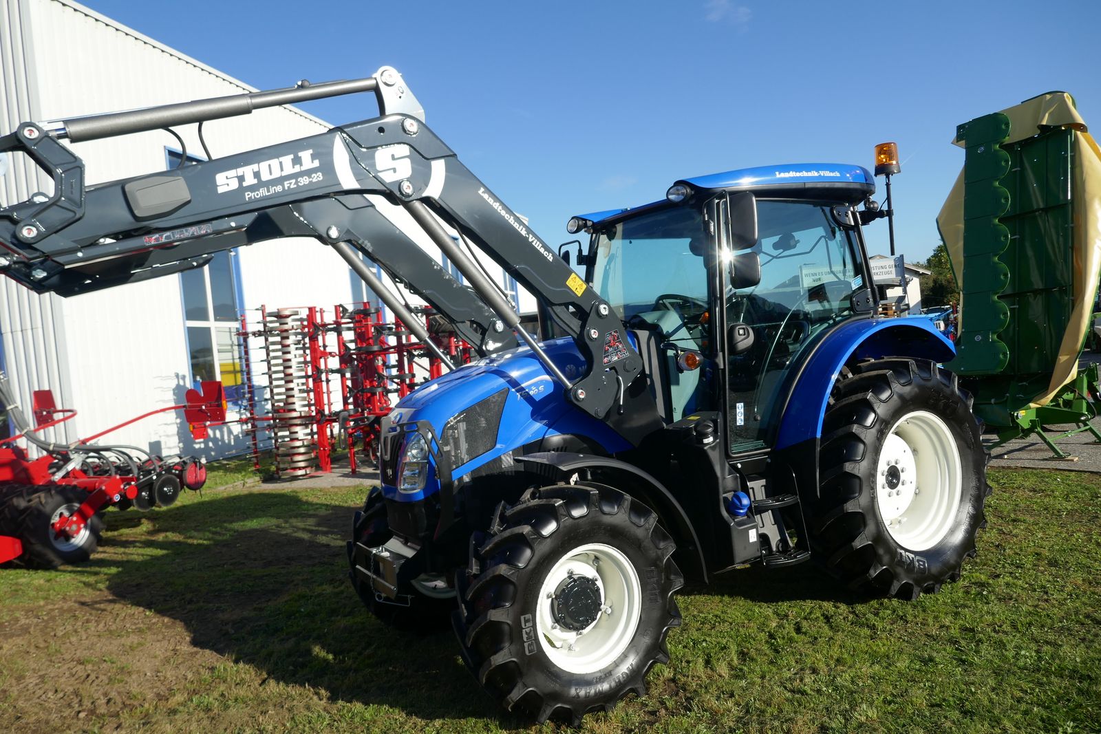 New Holland T5.90S 1