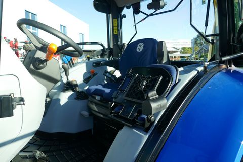 New Holland T5.90S