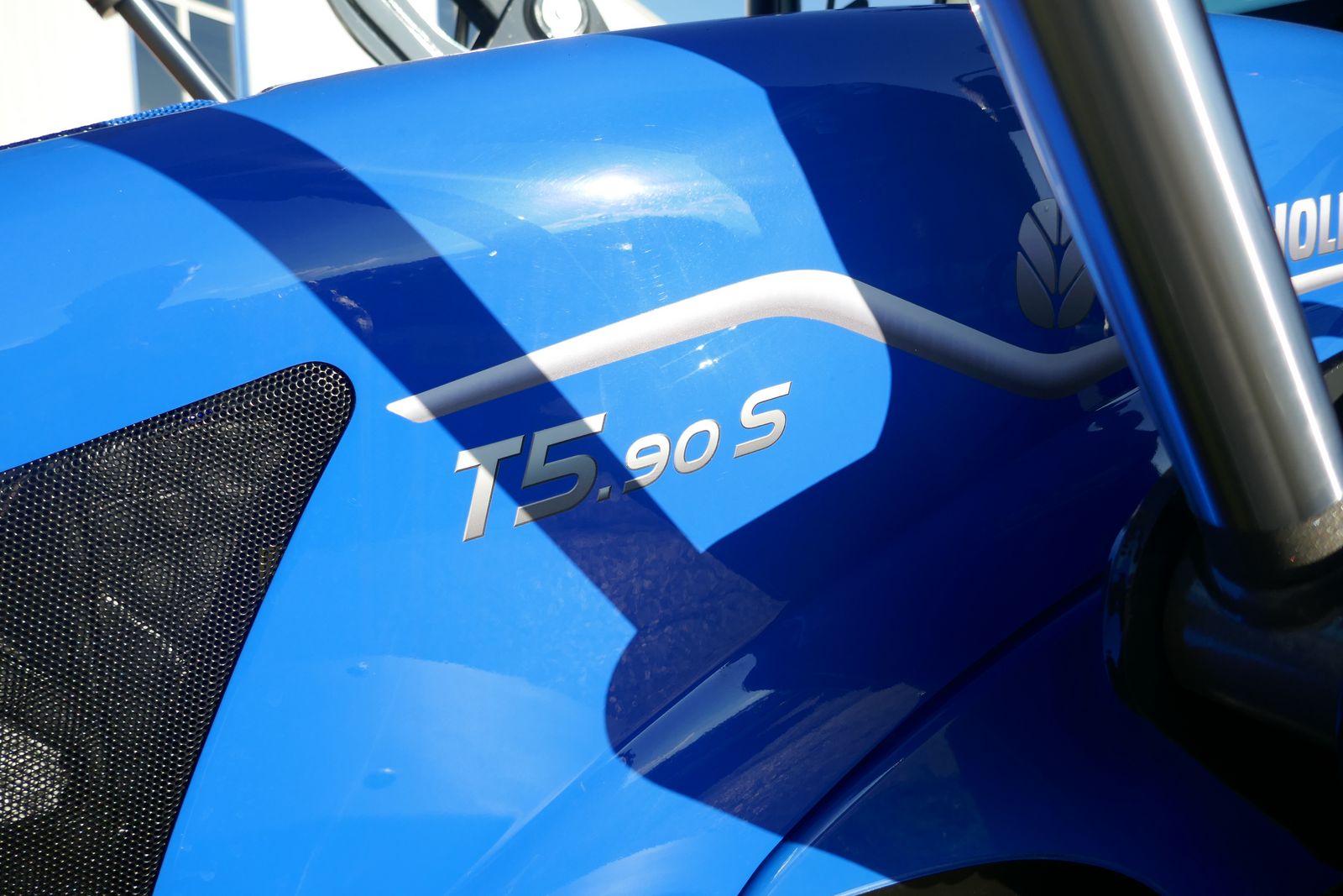 New Holland T5.90S 2
