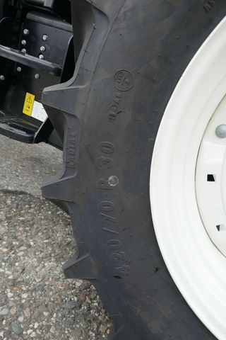 New Holland T4.110 F ROPS (Stage V)  