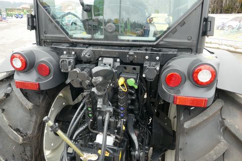 New Holland T4.110 F ROPS (Stage V)  