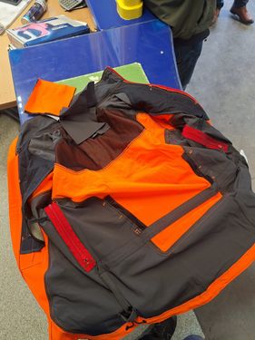 Husqvarna Forstjacke Technical