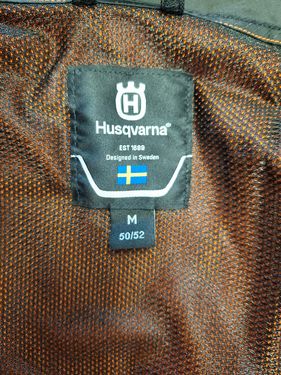 Husqvarna Forstjacke Technical