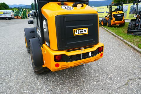 JCB 403 Agri 