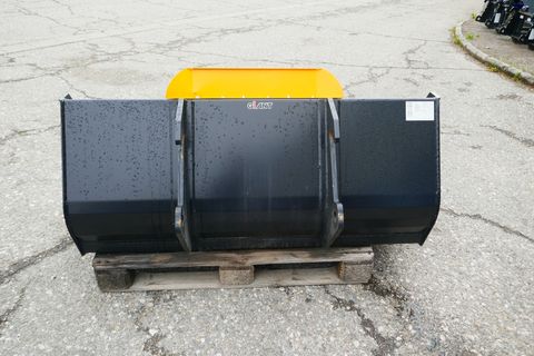 Giant Erdschaufel 150