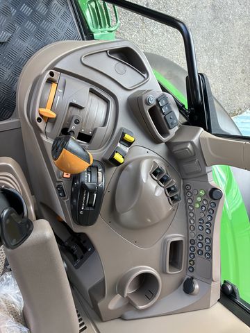 John Deere 6M155 POWRQUAD PLUS