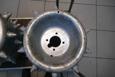 Aebi Stöckl Stachelräder 4-reihig 10