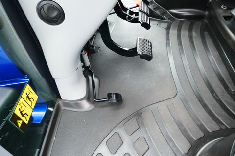 New Holland T5.140 Auto Command (Stage V)