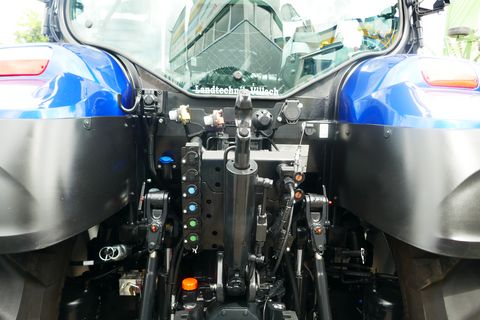New Holland T5.140 Auto Command (Stage V)