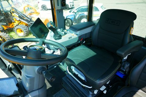 JCB Fastrac 4220 iCON