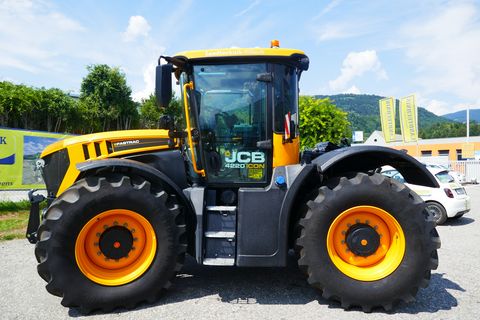 JCB Fastrac 4220 iCON