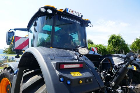 JCB Fastrac 4220 iCON