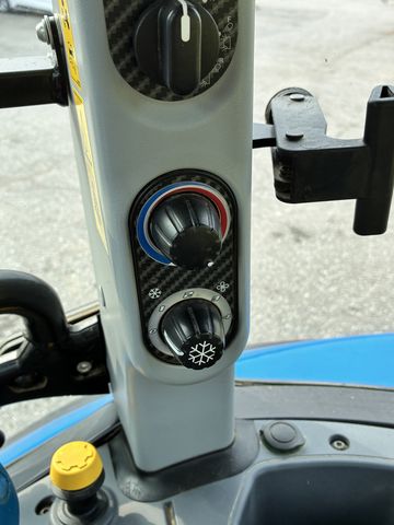New Holland T4.85