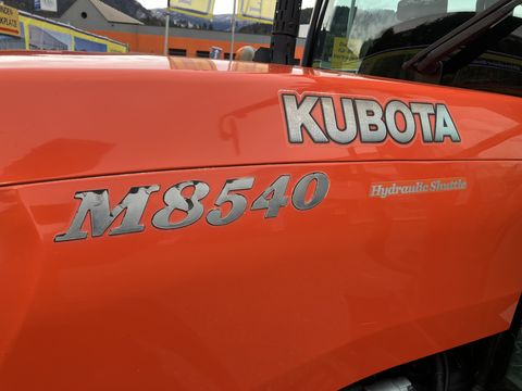 Kubota M 8540 DTHQ