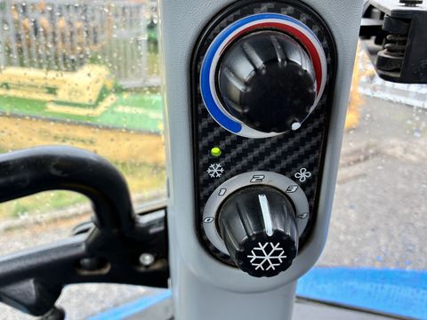 New Holland T4.85