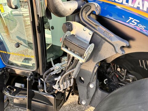 New Holland T5.95 Electro Command