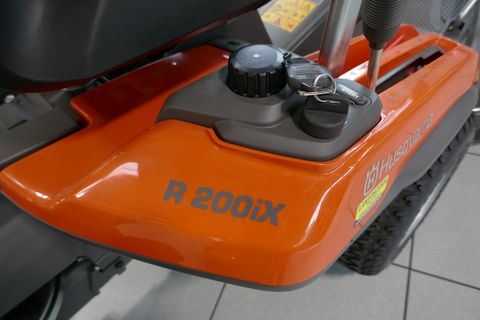 Husqvarna R 200iX