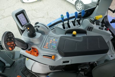 New Holland T6.160 Dynamic Command SideWinder II (Stage V)