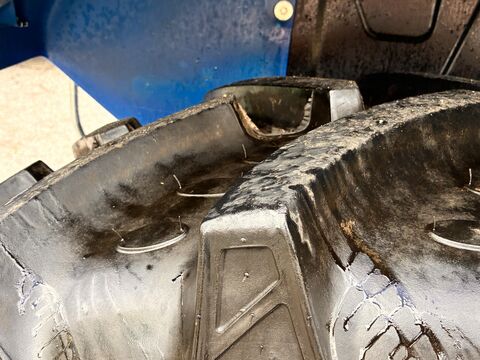 New Holland T5.90S Powershuttle
