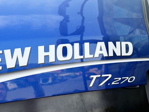 New Holland T7.270 Auto Command BluePower