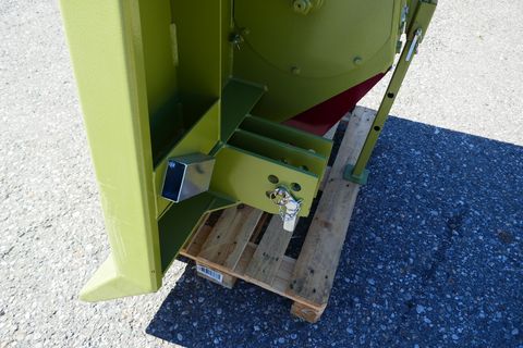Holzknecht HS 550
