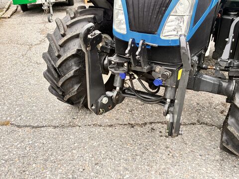 New Holland T4.95