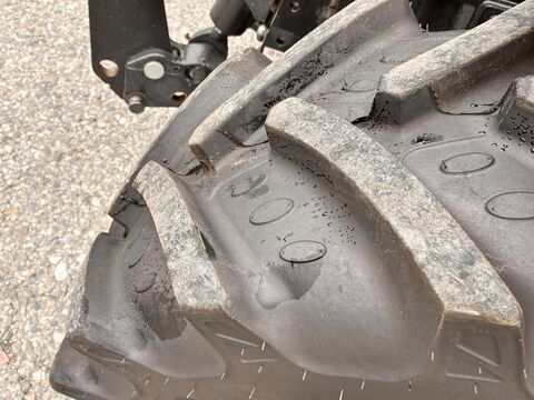 New Holland T4.95