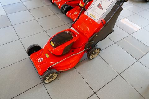 Husqvarna LC 142iS Akku Set