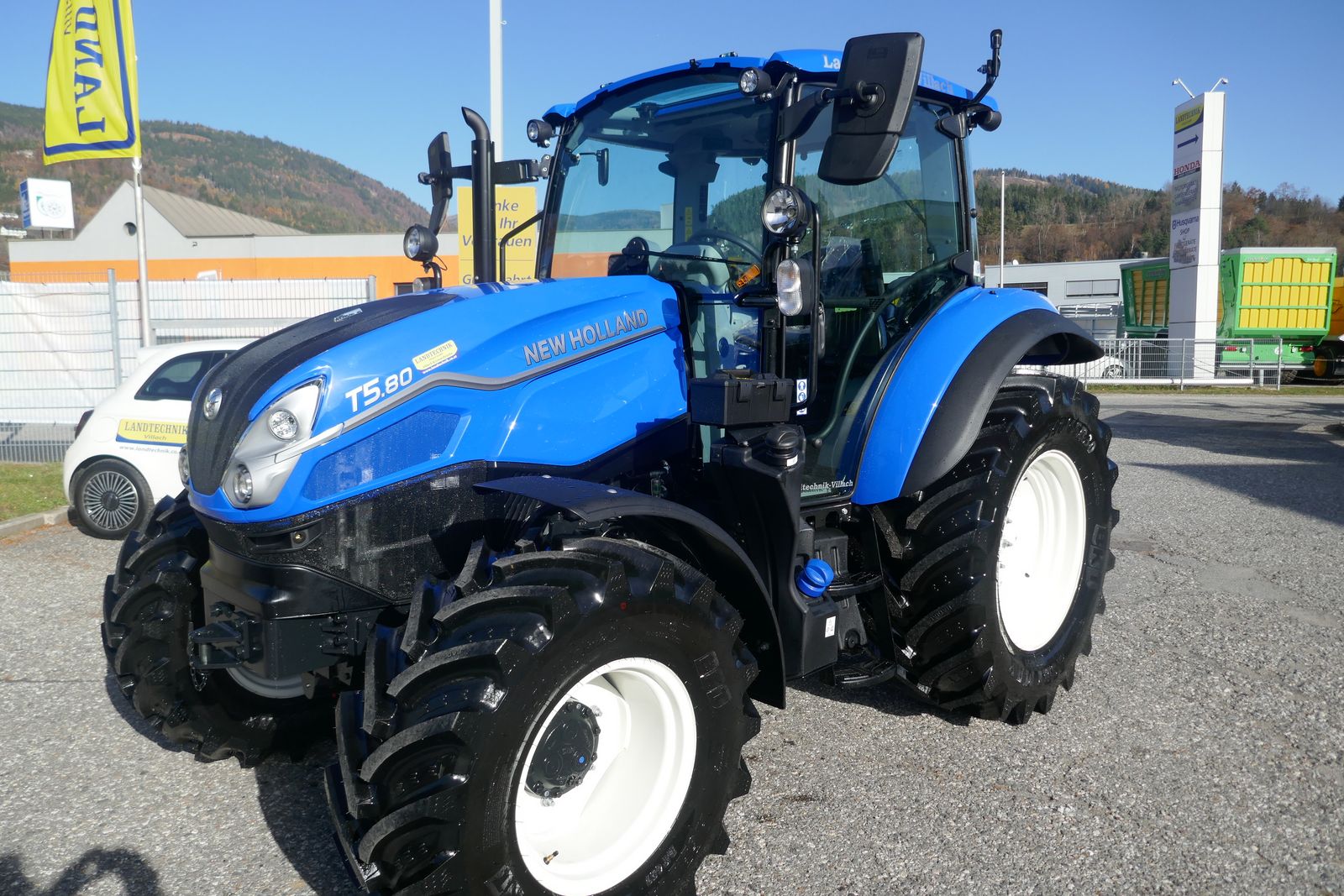 New Holland T5.80 Dual Command 1