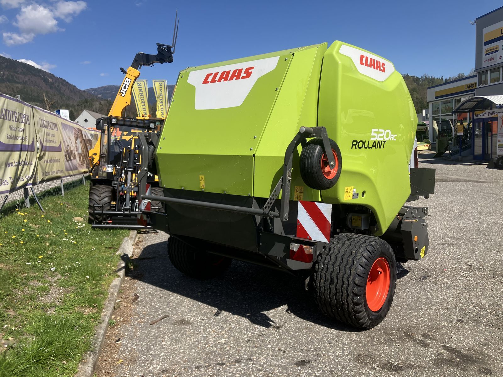Claas ROLLANT 520 RC 3