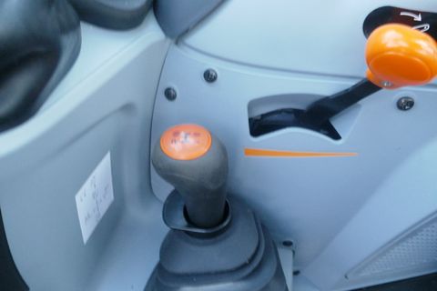 New Holland T4.75 Stage V