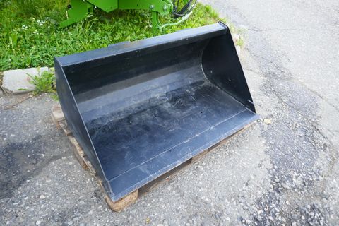 Giant Erdschaufel 110