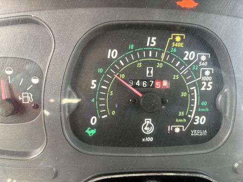 New Holland TL100 (4WD)