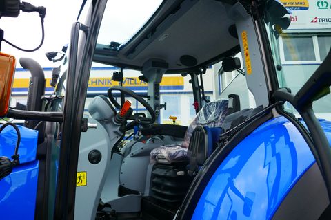 New Holland T5.110 Utility Dual Command