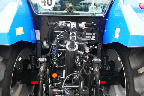 New Holland T5.110 Utility Dual Command