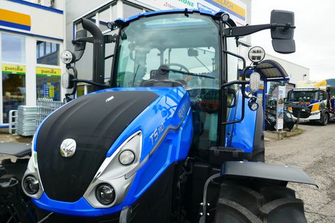 New Holland T5.110 Utility Dual Command