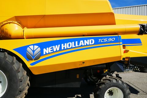New Holland TC 5.90
