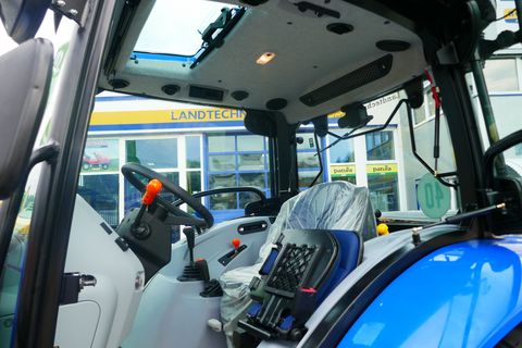 New Holland T4.75S Stage V