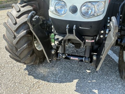 Steyr Kompakt 4085 Komfort 1