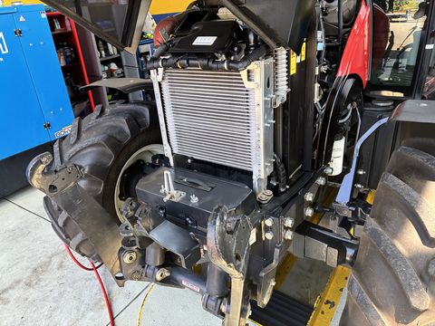 Steyr Kompakt 4085 Komfort 1