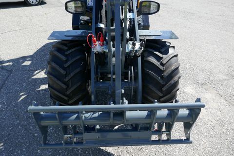 Giant G 2700E HD